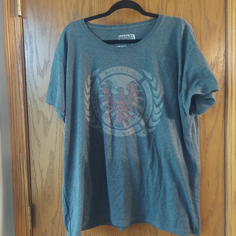 Marvel 3x loot crate shield academy science and technology  gray